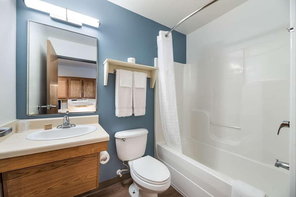 Extended Stay America Select Suites - Orlando - East Exterior photo